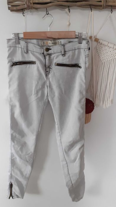 Spodnie rurki Zara rozm.36 biodrowki