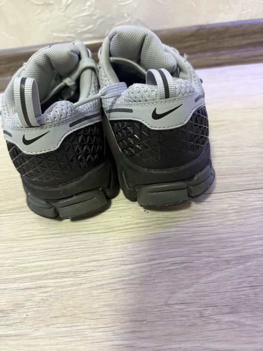 Nike Zoom Vomero 5