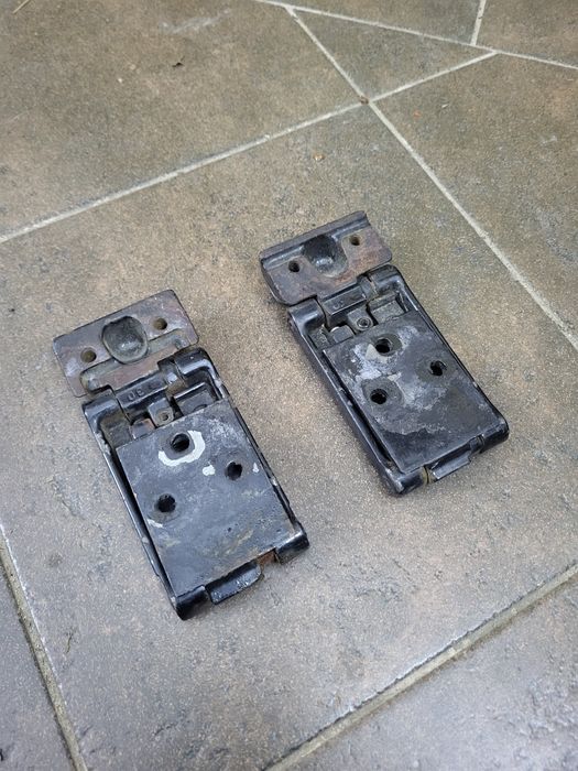 Петлі Sprinter LT 270 і 180 спрінтер лт завіси