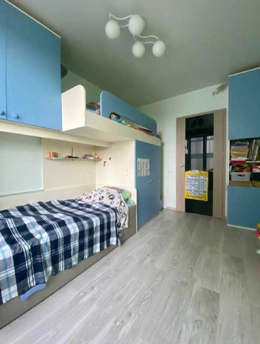 Продам 3к Красный Камень Коммунар Ремонт