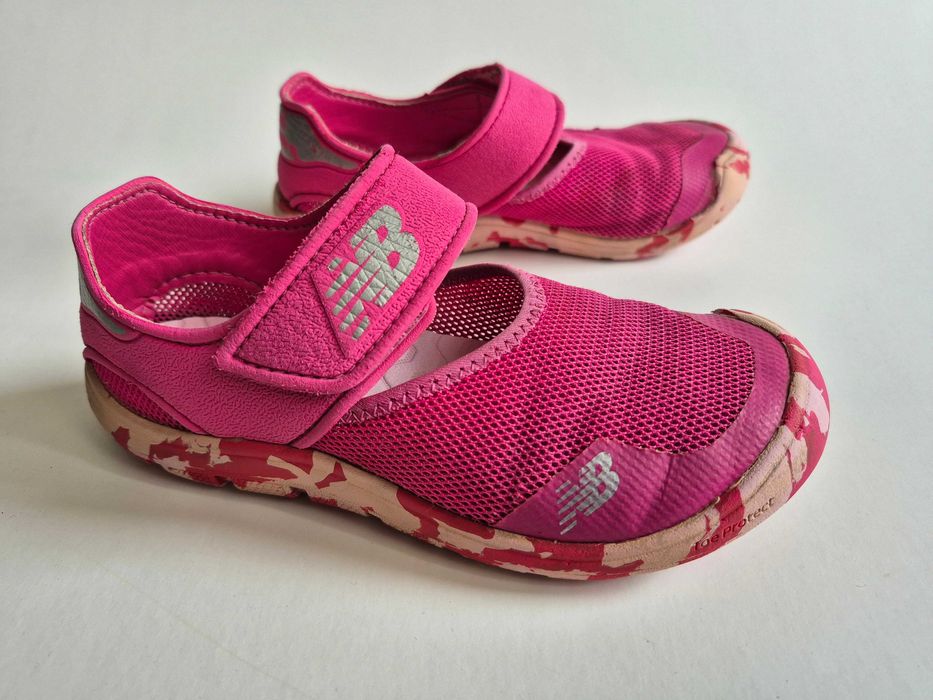 Buty Sandały New Balance rozmiar 32