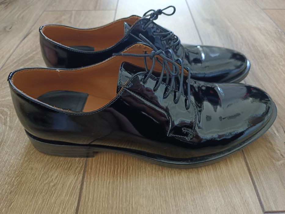 Oxfordy półbuty Gino Rossi