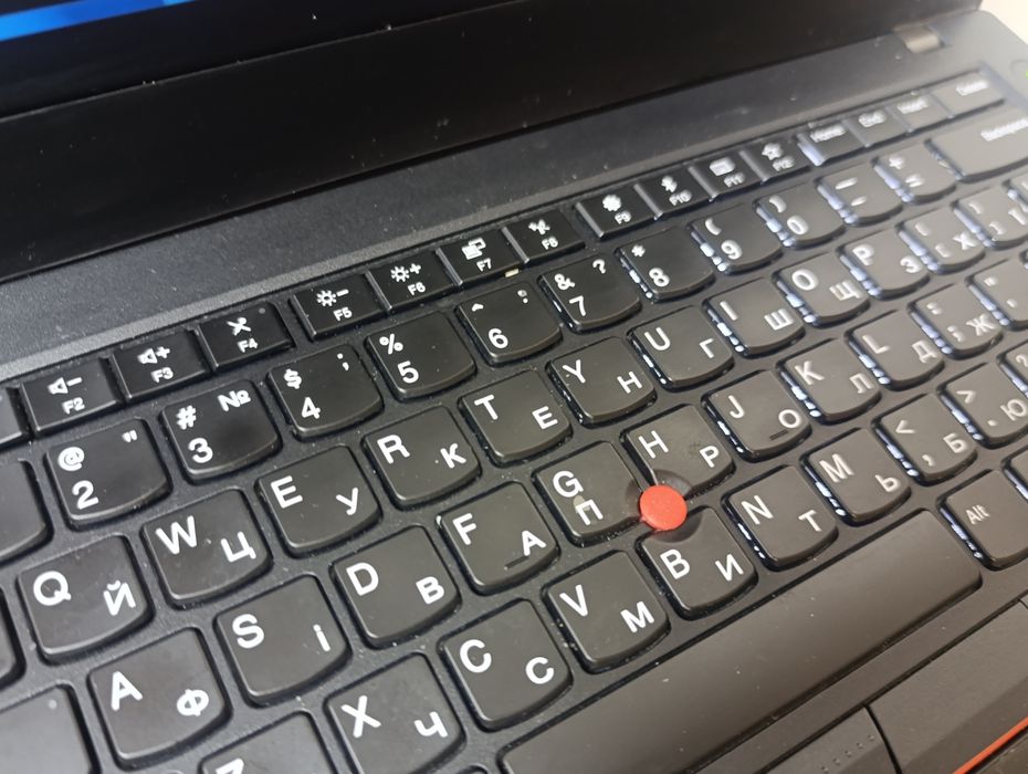 14' FHD IPS ноутбук Lenovo Thinkpad T470/i7-6500U/SSD 256GB/8GB DDR4