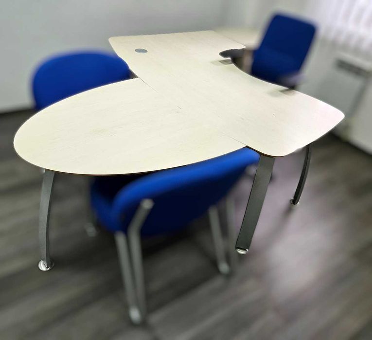 Стол письменный офисный угловой без тумбы 160х120