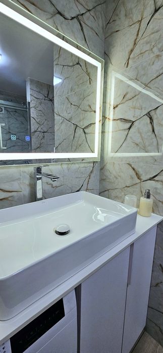 Нова! VIP -Подобова оренда 1к квартири  по вул. Запорізька