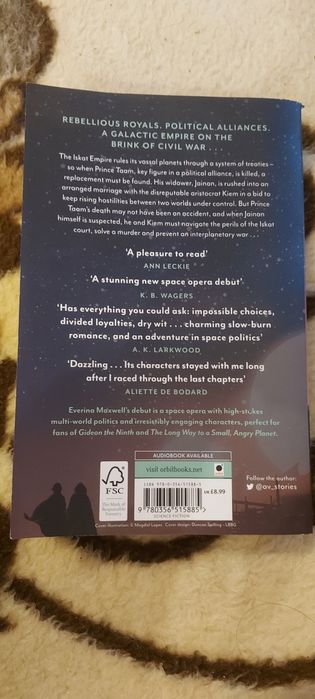 Livro Winter's Orbit