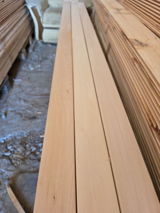 Лежак, брус, на лавки в баню, сауну. Вагонка липа, вільха, сосна.