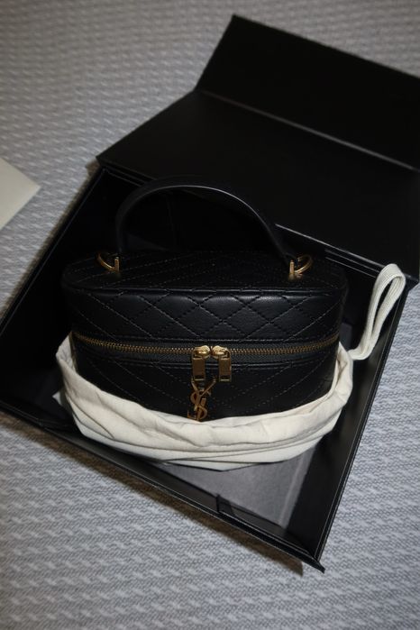 Жіноча трендова шкіряна сумка