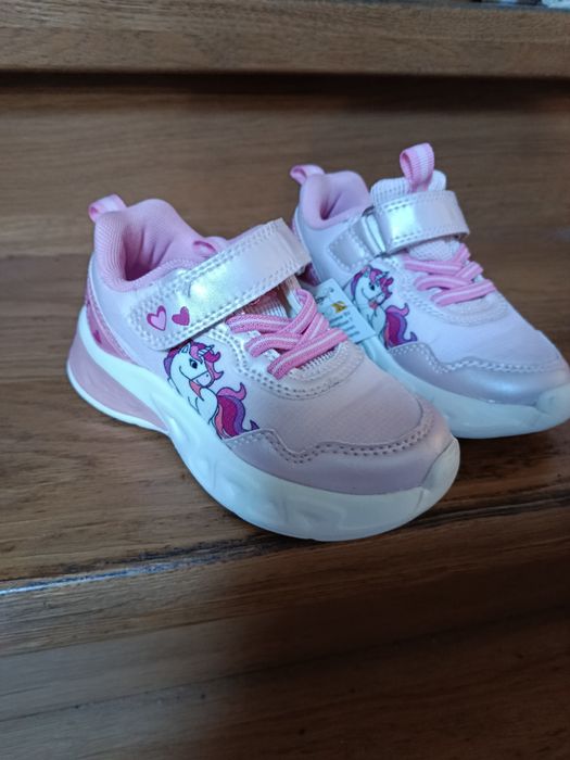 Nowe świecące buty adidasy dla dziewczynki rozm 25 wkładka 16.5cm