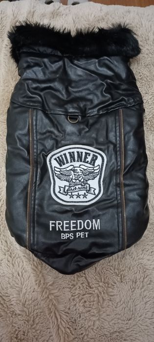 Roupa para cão motard