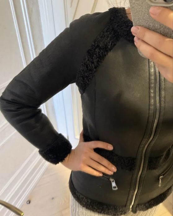 Короткая дублёнка женская