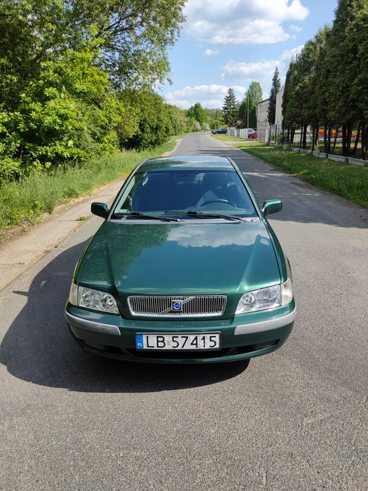Volvo S40 z 2001 roku