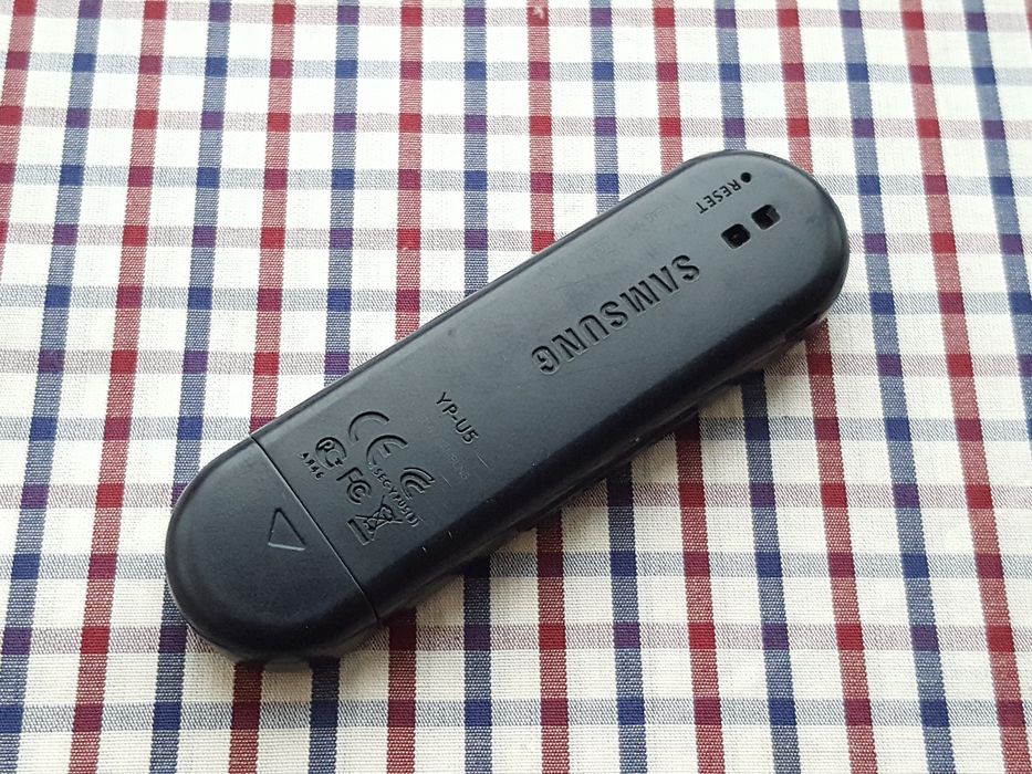 Samsung YP-U5 mp3 плеер 4Gb fm fitness flac