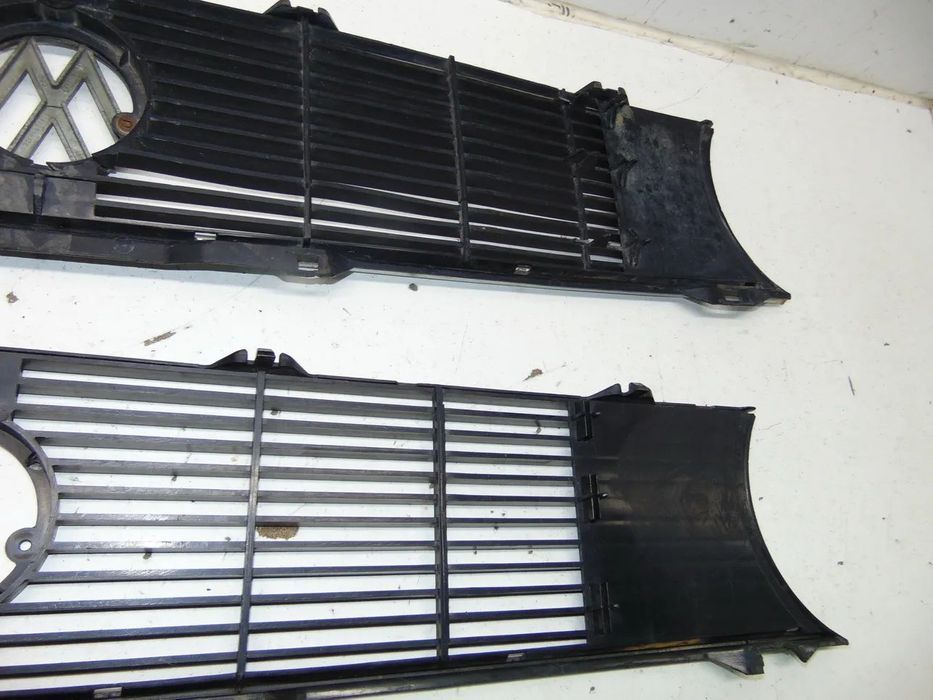 VW Golf MK1 Grelha " nova de stock antigo