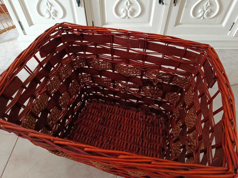 Vendo cesto de verga