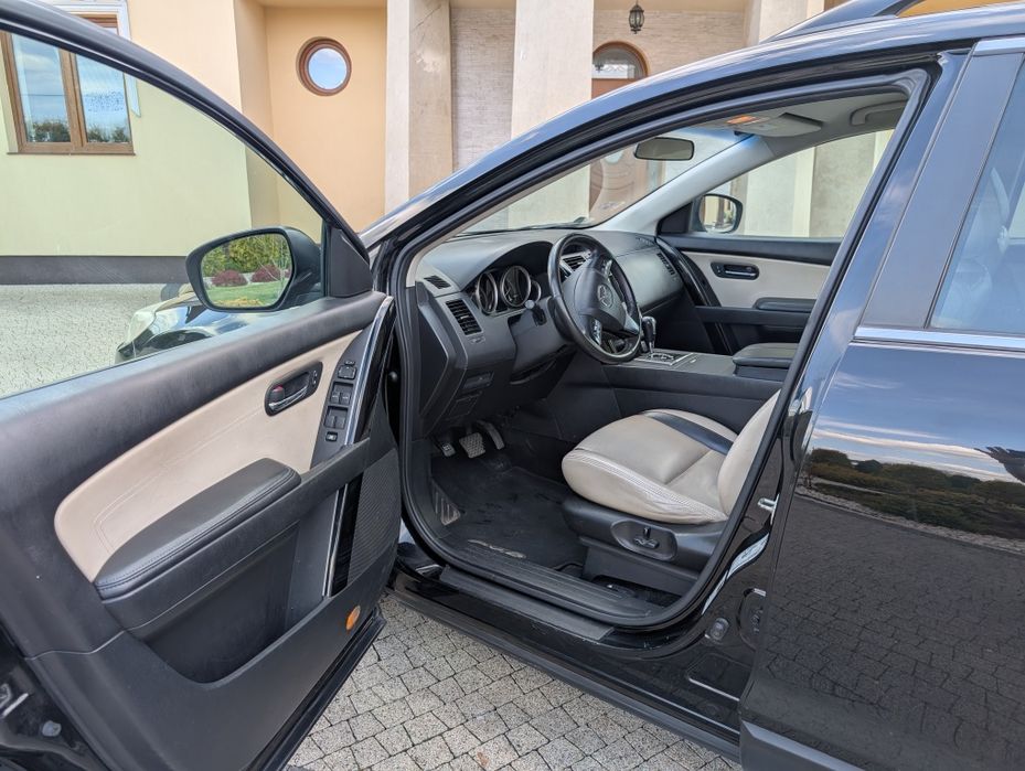 Mazda CX-9  3.7v6  2011r.