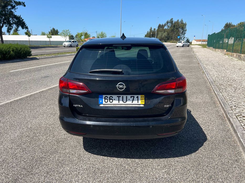 Opel Astra Sports Tourer