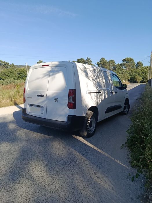 Peugeot partner Longa 2020   1.5 hdi - 102 cavalos