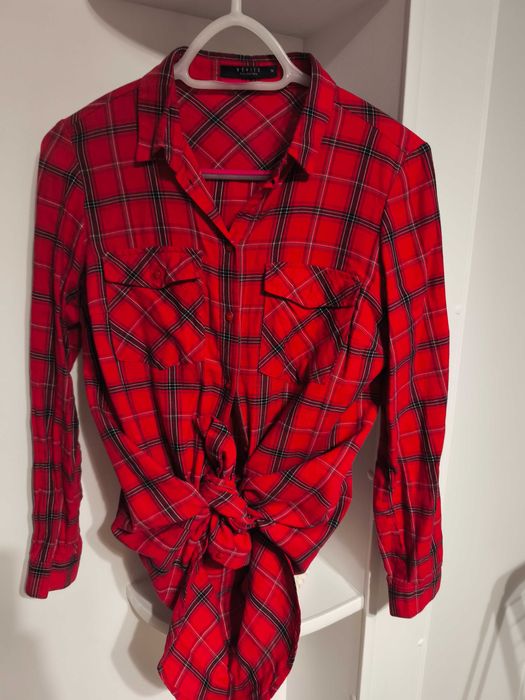 Koszula damska w kratę idealna na święta