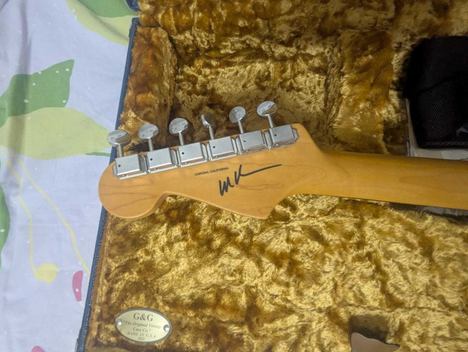Guitarra Fender Stories Collection Michael Landau Coma Stratocaster RW Coma Red