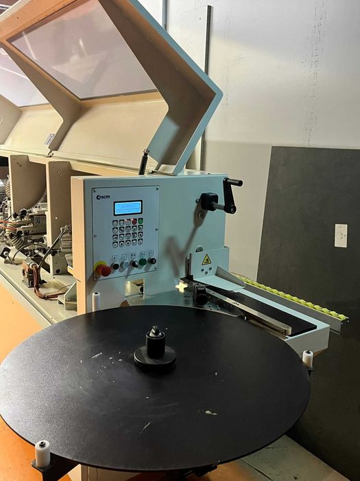 Okleiniarka SCM ME 40 -  Warszawa / Zaoblanie / wstępny frez