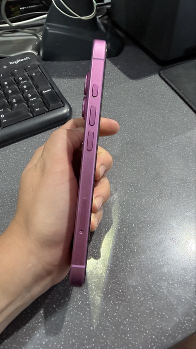 Iphone 16 128gb stan odealny