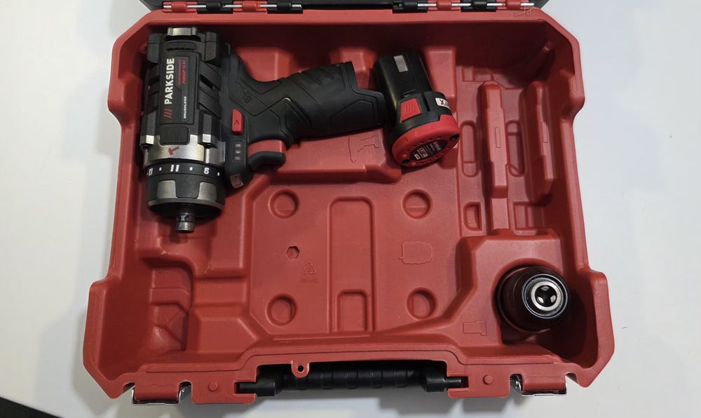 Aparafusadora Parkside Performance