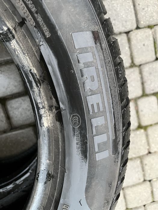 Opony zimowe 215/60/18 Pirelli Sottozero 3 z 2021