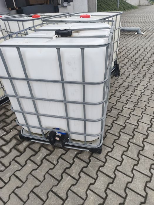 Sprzedam zbiorniki 1000 L.Na deszczówkę lub szambo.