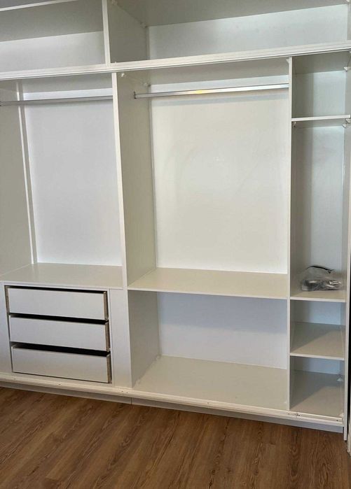 EXTRA! Até 10 set nao percas até 50% desconto  em todas as categorias de Cozinhas e Closets Personalizados. Aproveite!