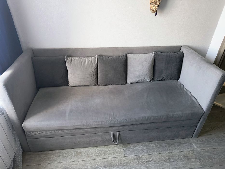 Łóżko młodzieżowe rozkładane