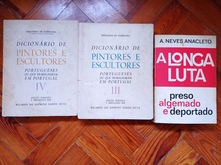 Livros Diversos: Mark Twain, Building Stories, outros
