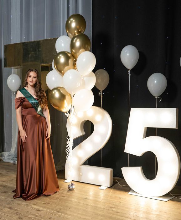 Вечірня/випускна сукня