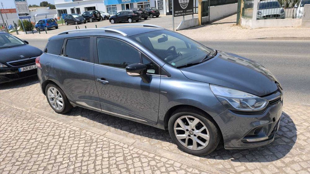 Renault Clio Sport Tourer — fotografia 2