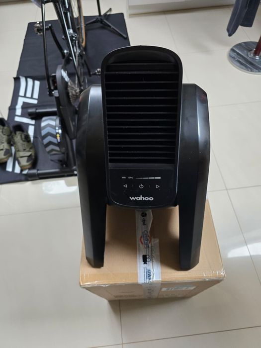 Wiatrak Wahoo headwind praktycznie nowy