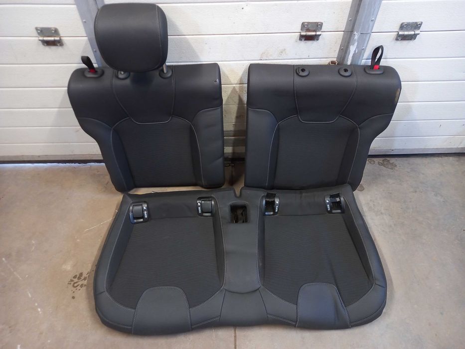 Kanapa Tylna Opel Adam Isofix Pół Skóra