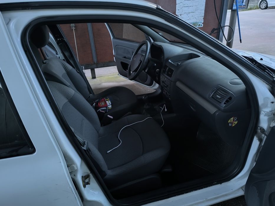 Renault Clio 1.2 gasolina