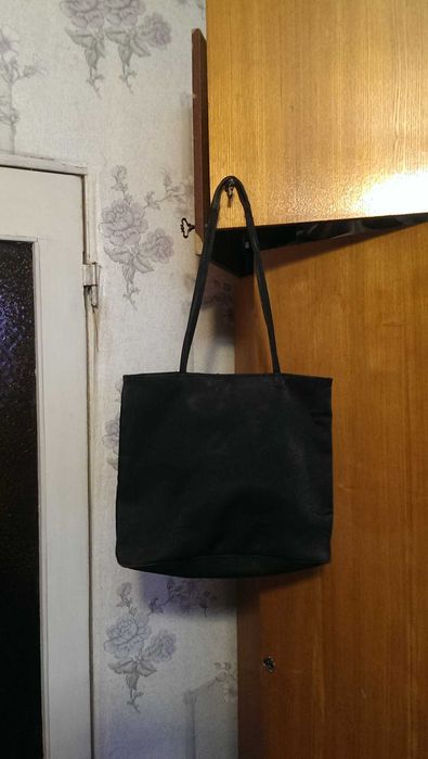 Женская Чёрная сумочка с узором