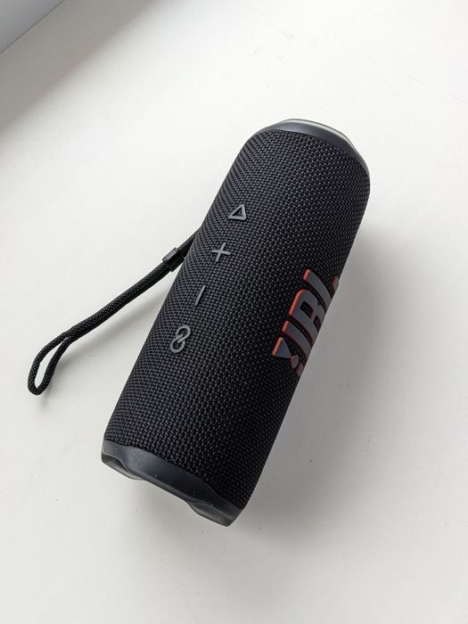 ОРИГИНАЛ  JBL flip 6 блютуз колонка 30 ват 10/10