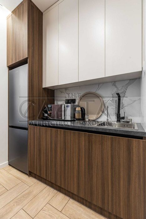 Продажа коммерческого помещения 57 м² на ул. Лысенко 3, центр Киева