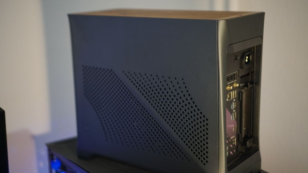 Mini Komputer 5 9600X/6900XT/B650i/48GB DDR5/Mini ITX/AiO/SFX/Wysylka