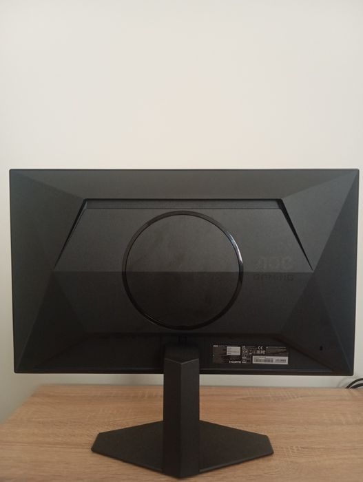 Monitor AOC gaming 180Hz