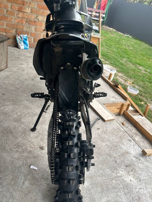Spark sp150p-1 pit