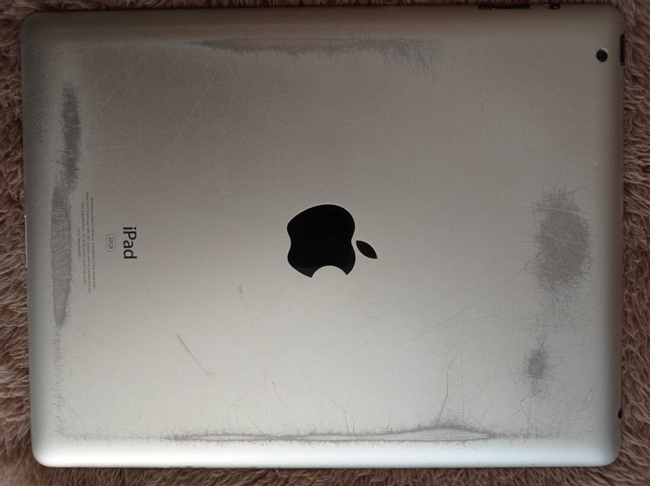 2 Планшети Apple iPad 2 A1395 Wi-Fi (32, 16GB)