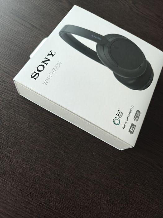 Auscultadores SONY WH-CH720N