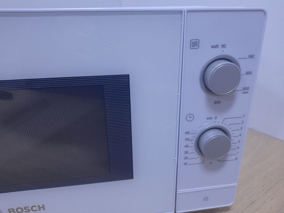 Мікрохвильова піч Bosch