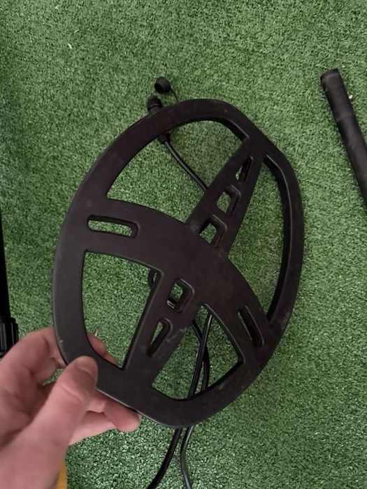 Металошукач Raider 400. Металлоискатель Ace