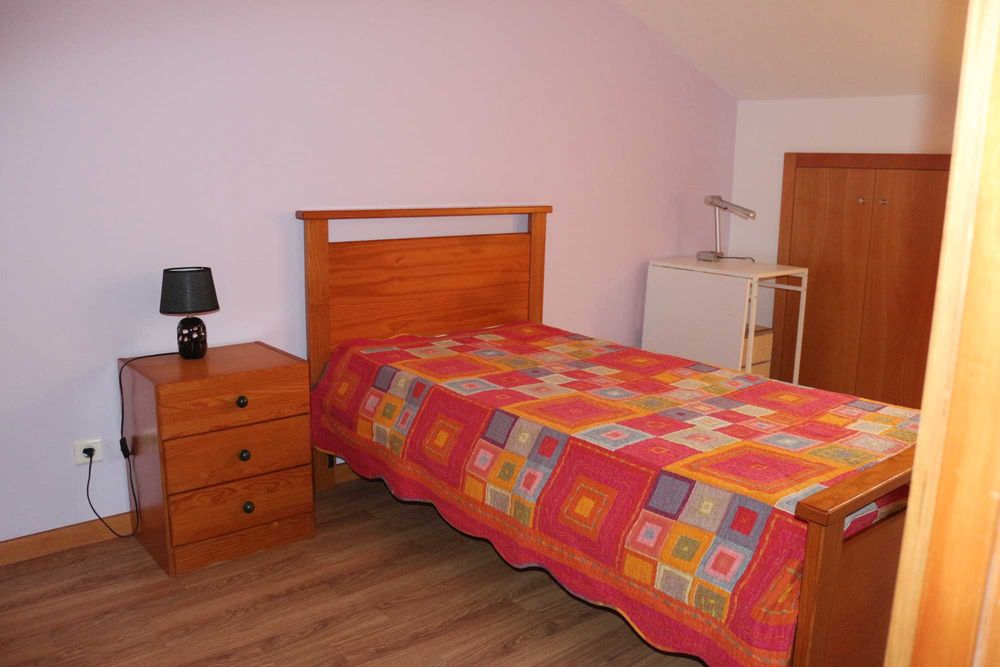 Quarto centro da Cidade de Viana do Castelo - com  wc privado