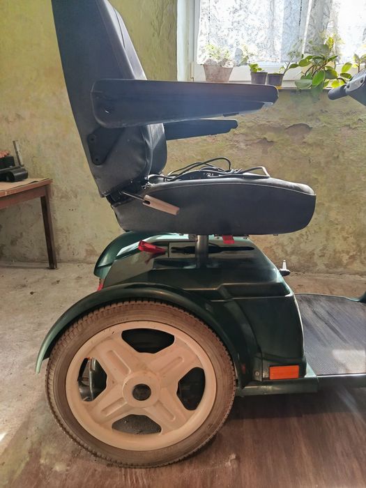 Skuter inwalidzki elektryczny