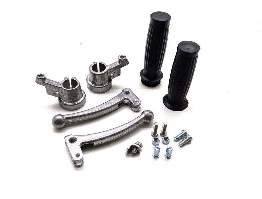 Zestaw dźwignia sprzęgła + hamulca, manetka gazu + korpusy Romet